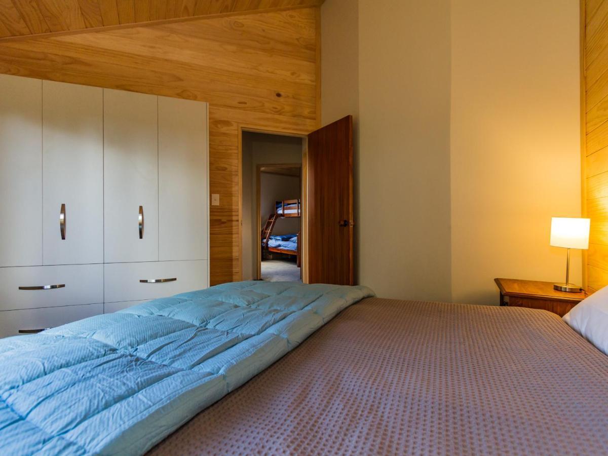 The Snowglobe - Ohakune Modern Yurt Style Chalet Экстерьер фото
