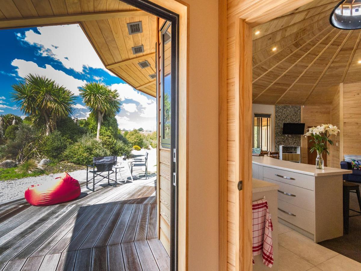 The Snowglobe - Ohakune Modern Yurt Style Chalet Экстерьер фото